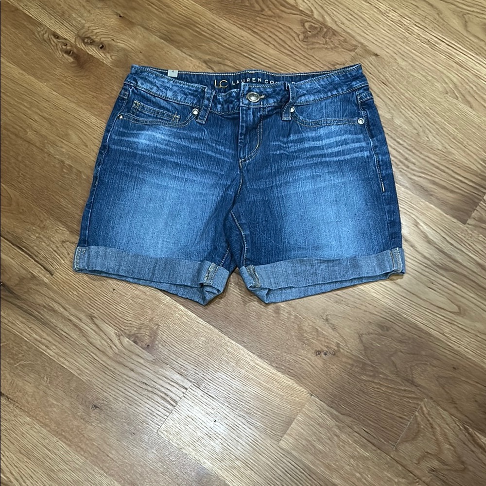 Lauren Conrad Women's Blue Denim Shorts size 4